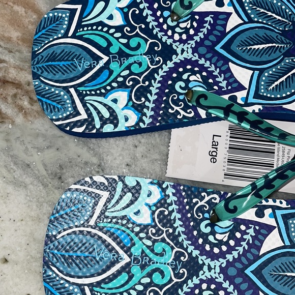 NWT Vera Bradley Flip Flops - Blue Island Medallion - Women's Large Sz 9/10 - Picture 5 of 9